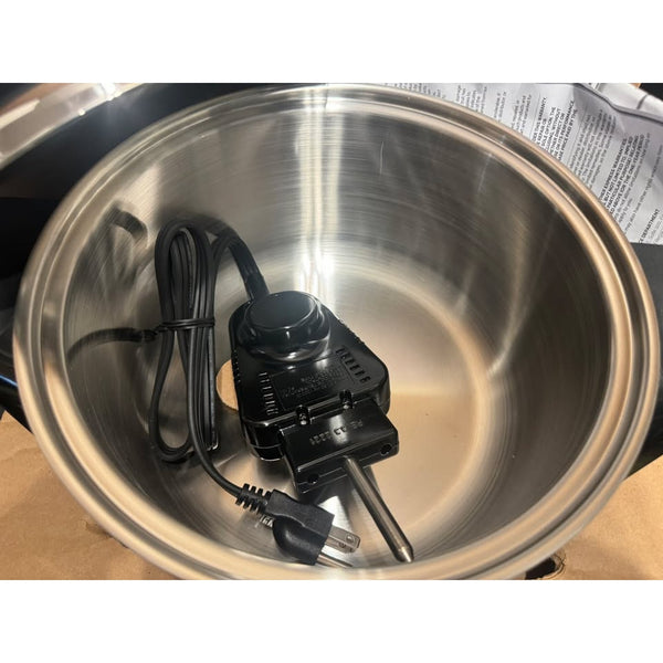 Brand New SaladMaster 5 Qt. (4.7L) Multi-Purpose Oil Core with Cover